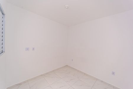 Quarto 1 de apartamento para alugar com 2 quartos, 40m² em Ponte Rasa, São Paulo