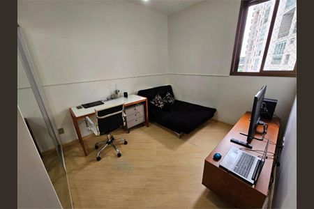 Apartamento à venda com 2 quartos, 60m² em Jardim Santa Teresa, Jundiaí