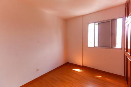 Quarto 1 de apartamento para alugar com 2 quartos, 60m² em Água Rasa, São Paulo