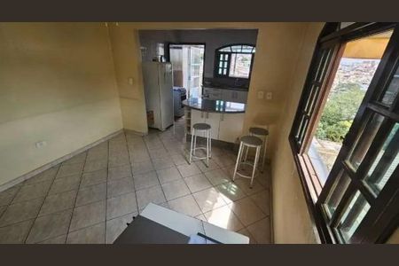 Casa à venda com 3 quartos, 170m² em Vila Bonilha Nova, São Paulo