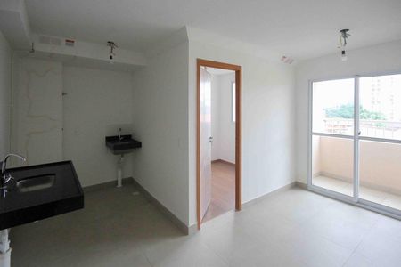 Sala de apartamento para alugar com 2 quartos, 34m² em Vila Antonieta, São Paulo