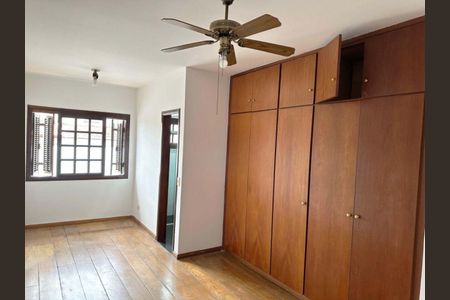 Casa para alugar com 3 quartos, 190m² em Indianópolis, São Paulo