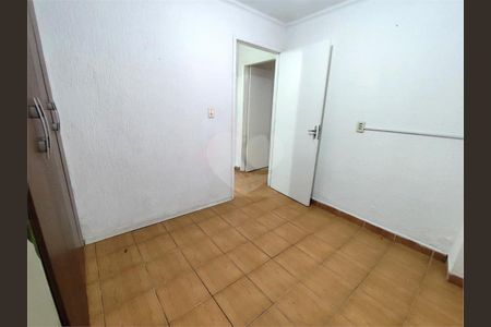Casa à venda com 3 quartos, 120m² em Jardim Guairaca, São Paulo