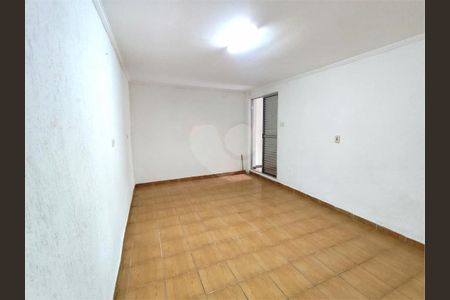 Casa à venda com 3 quartos, 120m² em Jardim Guairaca, São Paulo