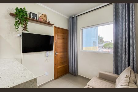 Sala de apartamento para alugar com 2 quartos, 34m² em Vila Santana, São Paulo