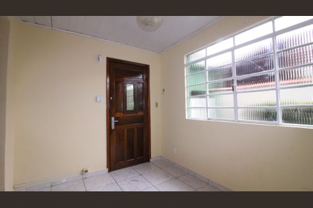 Casa para alugar com 3 quartos, 75m² em Vila Bela, São Paulo
