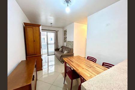 Sala de apartamento à venda com 2 quartos, 56m² em Macedo, Guarulhos