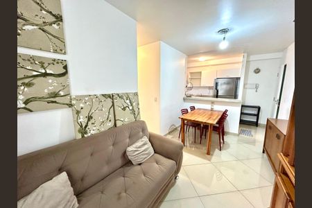 Sala de apartamento à venda com 2 quartos, 56m² em Macedo, Guarulhos