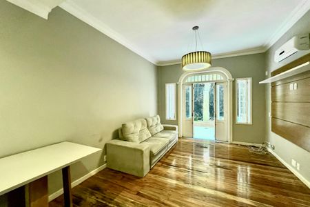 Sala de apartamento para alugar com 2 quartos, 150m² em Gávea, Rio de Janeiro