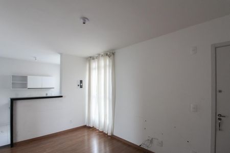 Sala de apartamento para alugar com 2 quartos, 45m² em Frei Leopoldo, Belo Horizonte