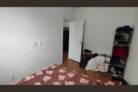 Quarto 2 de apartamento para alugar com 2 quartos, 42m² em Vila Sao Paulo, Ferraz de Vasconcelos