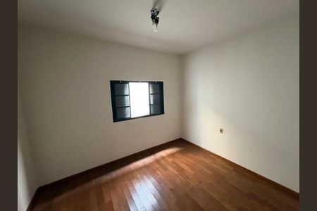 Casa para alugar com 3 quartos, 175m² em Santa Mônica, Uberlândia