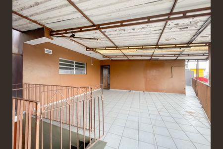 Sacada de casa para alugar com 4 quartos, 225m² em Rio Pequeno, Osasco