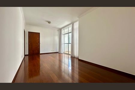 Sala de apartamento para alugar com 3 quartos, 95m² em Buritis, Belo Horizonte