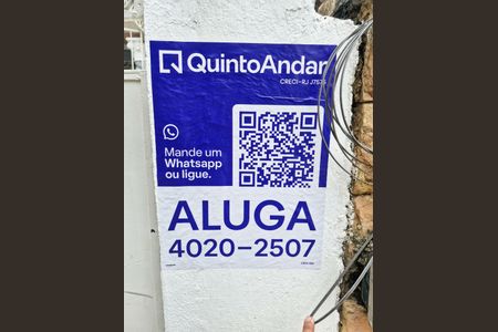 Plaquinha de casa para alugar com 2 quartos, 120m² em Bangu, Rio de Janeiro