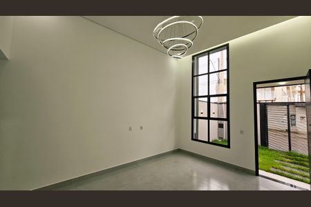 Casa à venda com 3 quartos, 105m² em Jardim Marambaia, Jundiaí