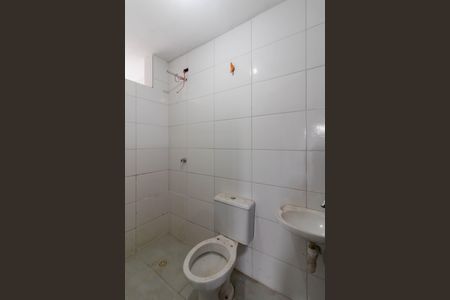 Banheiro de apartamento para alugar com 1 quarto, 50m² em Parque Continental I, Guarulhos