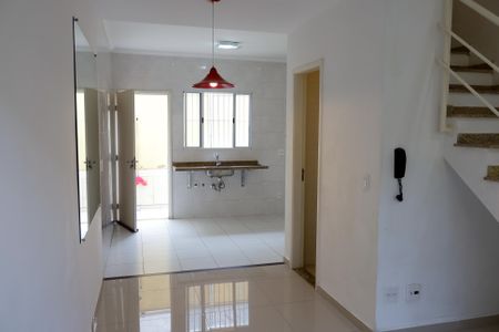 sala de casa de condomínio à venda com 2 quartos, 63m² em Santa Maria, Osasco
