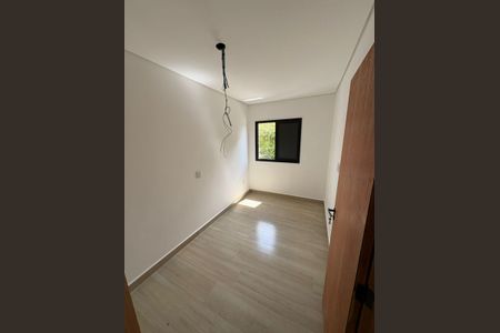 Quarto de apartamento à venda com 2 quartos, 72m² em Jardim Santo Alberto, Santo André
