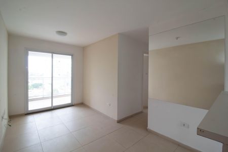 Sala de apartamento para alugar com 3 quartos, 65m² em Vila Rosalia, Guarulhos