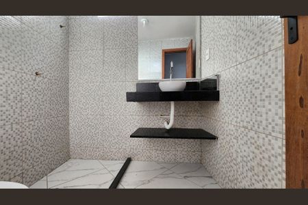 Banheiro de apartamento para alugar com 1 quarto, 45m² em Brotas, Salvador