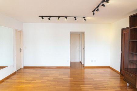 Sala de apartamento para alugar com 4 quartos, 133m² em Mirandópolis, São Paulo