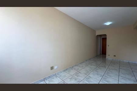 Sala de apartamento para alugar com 3 quartos, 100m² em Jardim Neide, São Paulo