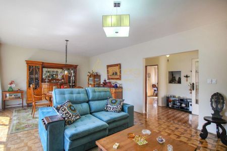 Sala de casa à venda com 3 quartos, 240m² em Vila Romana, São Paulo