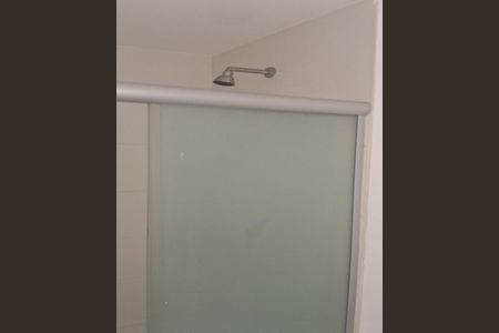 Banheiro de apartamento para alugar com 1 quarto, 55m² em Engenho da Rainha, Rio de Janeiro