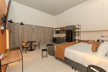 Studio de kitnet/studio para alugar com 1 quarto, 42m² em República, São Paulo