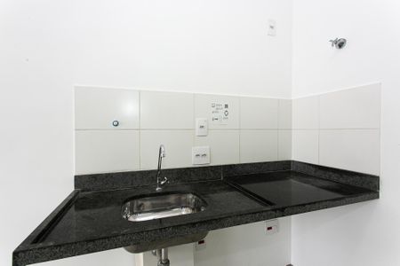 Cozinha de kitnet/studio à venda com 1 quarto, 33m² em Penha de França, São Paulo