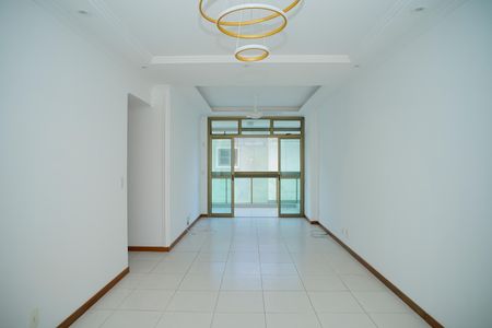 Sala de apartamento para alugar com 3 quartos, 110m² em Piratininga, Niterói