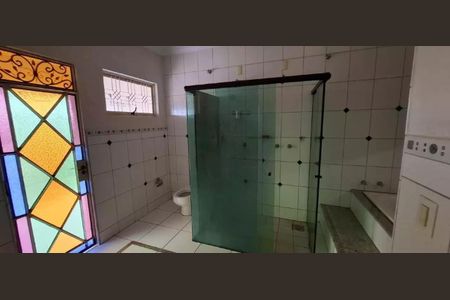 Casa para alugar com 4 quartos, 467m² em Tabajaras, Uberlândia