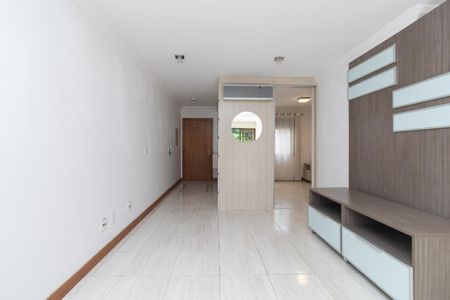 Sala de apartamento para alugar com 1 quarto, 60m² em Centro Histórico, Porto Alegre