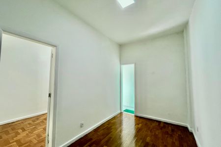 Sala de apartamento à venda com 1 quarto, 32m² em Leme, Rio de Janeiro