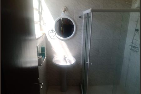 Banheiro de apartamento para alugar com 3 quartos, 85m² em Quintino Bocaiúva, Rio de Janeiro