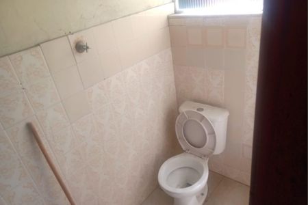Banheiro de apartamento para alugar com 3 quartos, 85m² em Quintino Bocaiúva, Rio de Janeiro