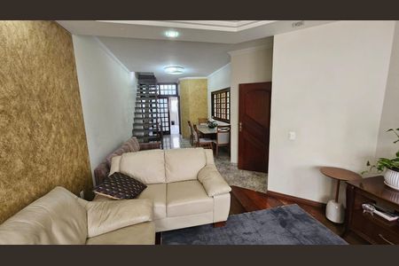 Sala de casa à venda com 3 quartos, 235m² em Jardim Las Vegas, Santo André