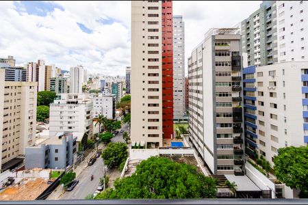 Vista de kitnet/studio à venda com 1 quarto, 50m² em Lourdes, Belo Horizonte