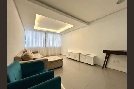 Sala de apartamento para alugar com 3 quartos, 100m² em Centro, Florianópolis