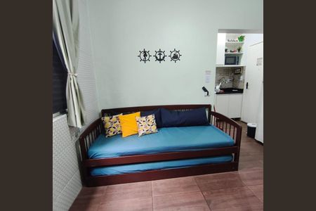 Sala/Quarto de apartamento para alugar com 1 quarto, 21m² em Cidade Ocian, Praia Grande