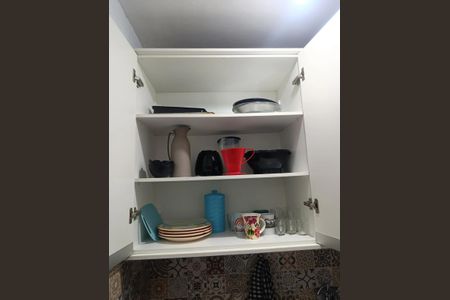 Cozinha de apartamento para alugar com 1 quarto, 21m² em Cidade Ocian, Praia Grande