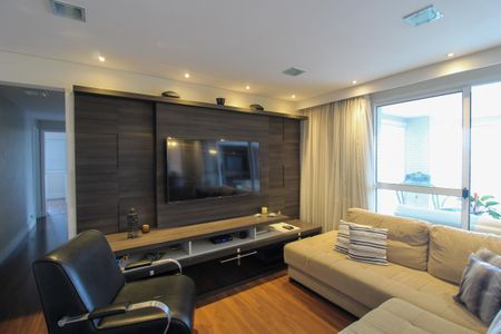 Sala de apartamento para alugar com 4 quartos, 140m² em Cidade São Francisco, São Paulo