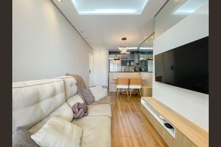 Sala de apartamento à venda com 2 quartos, 60m² em City Bussocaba, Osasco