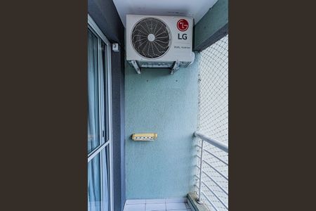 Varanda sala de apartamento à venda com 3 quartos, 65m² em Vila Mangalot, São Paulo