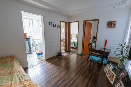 sala de apartamento à venda com 2 quartos, 44m² em Heliópolis, Belo Horizonte