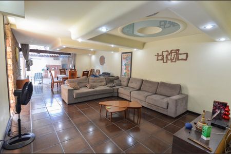 Sala de casa à venda com 4 quartos, 504m² em São Francisco Xavier, Rio de Janeiro