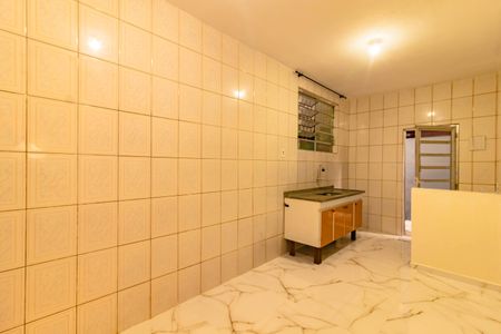 Casa para alugar com 1 quarto, 55m² em Cidade Domitila, São Paulo