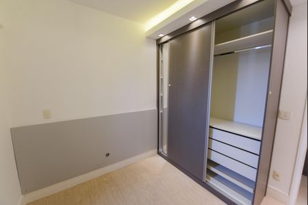 Quarto 1 de apartamento para alugar com 3 quartos, 93m² em Parque Senhor do Bonfim, Taubaté