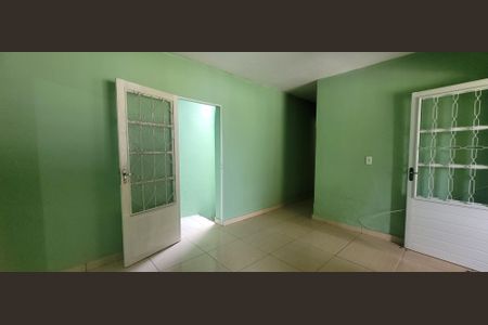 sala de casa para alugar com 3 quartos, 950m² em Betim Industrial, Betim